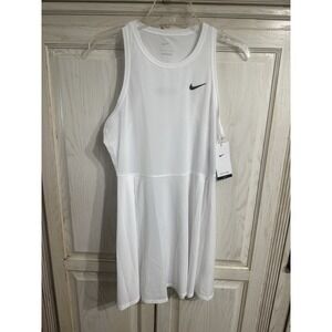 NWT NIKE‎ Size Med Court DRI-FIT Advantage Tennis Dress CV4692-100 White